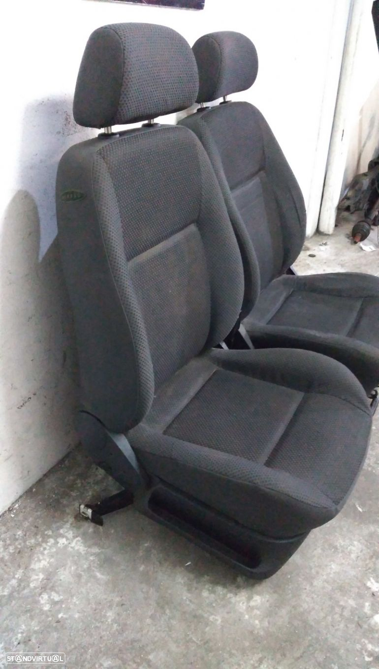 Estofos Da Frente Volkswagen Polo Classic (6V2) - 4