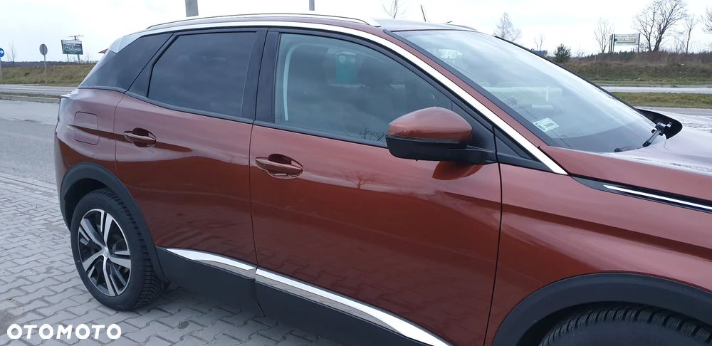 Peugeot 3008 1.6 THP Allure S&S EAT6 - 23