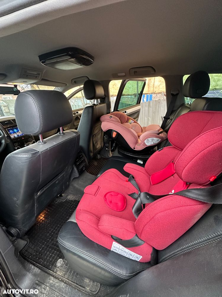 Volkswagen Touareg - 34