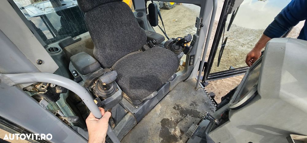 Caterpillar CAT 120 M Greder 6X4 - 6