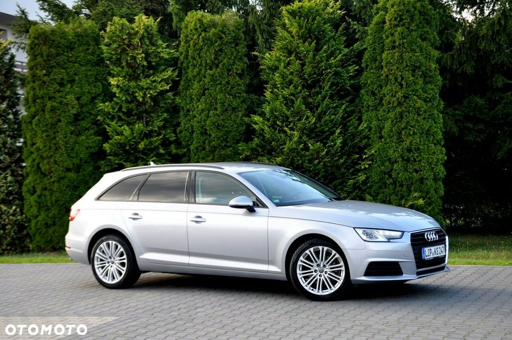 Audi A4 Avant - 4