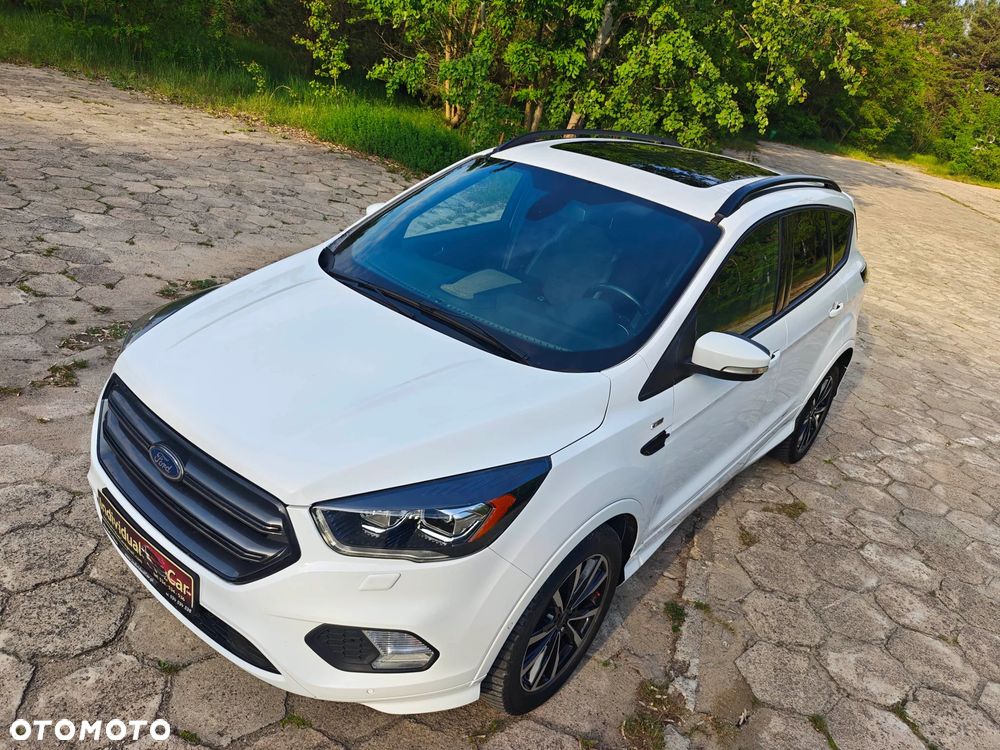 Ford Kuga - 12