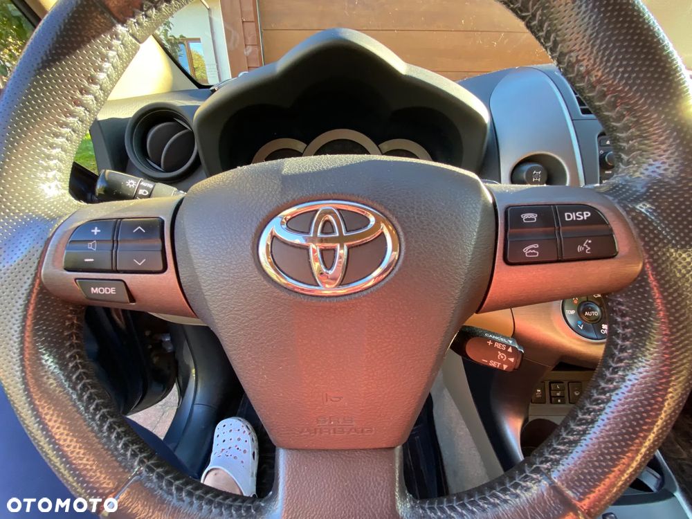 Toyota RAV4 - 17