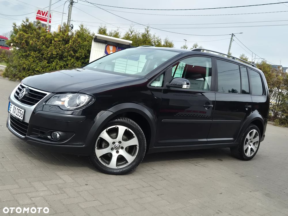 Volkswagen Touran 1.4 TSI Cross - 4