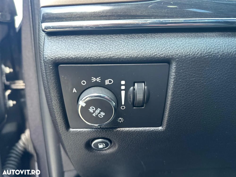 Jeep Grand Cherokee 3.0 TD AT Overland - 16