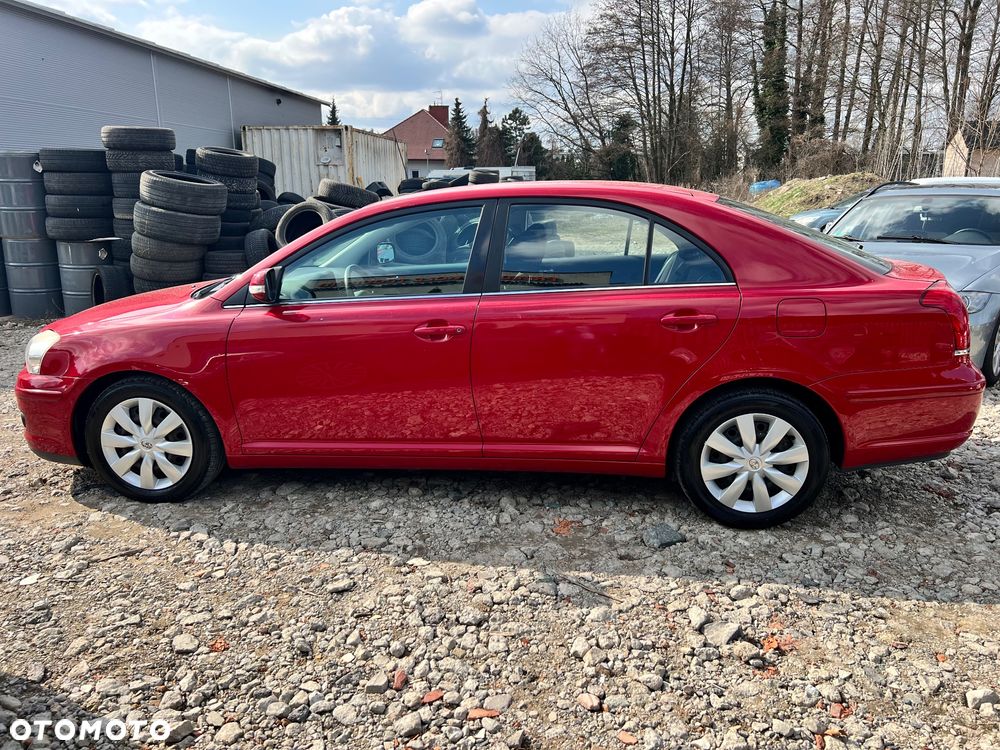 Toyota Avensis 2.0 VVT-i Sol - 9
