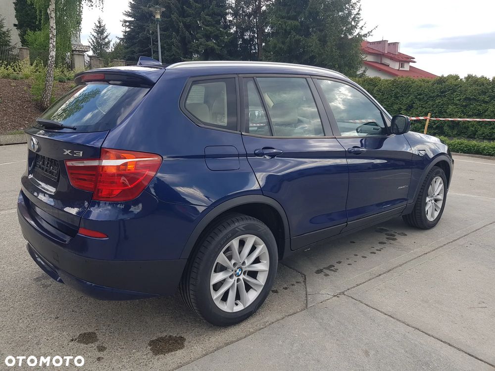 BMW X3 xDrive20d - 8