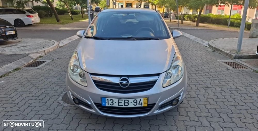 Opel Corsa 1.2 Enjoy - 2