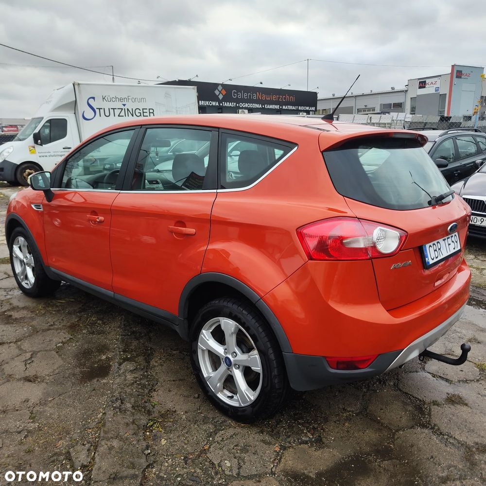Ford Kuga 2.0 TDCi 4x4 Trend - 4