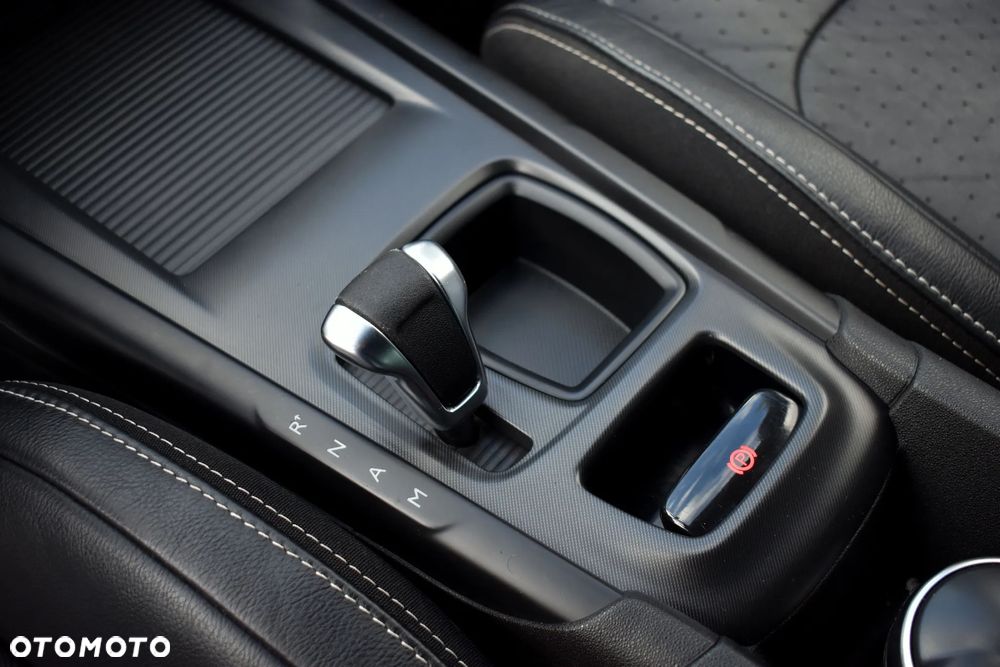 Citroën DS4 e-HDi 110 EGS6 SoChic - 30