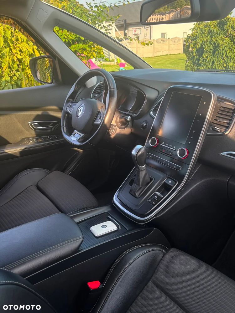 Renault Scenic - 5
