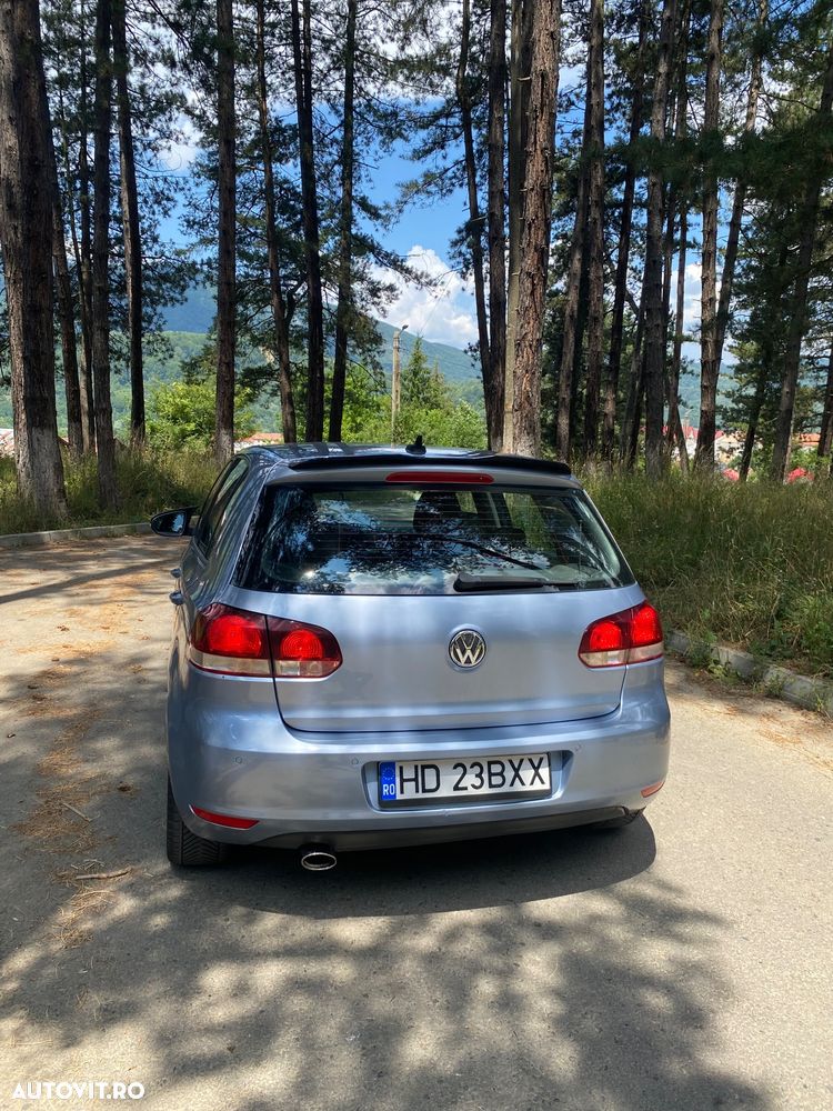 Volkswagen Golf 1.6 TDI DPF Highline - 2