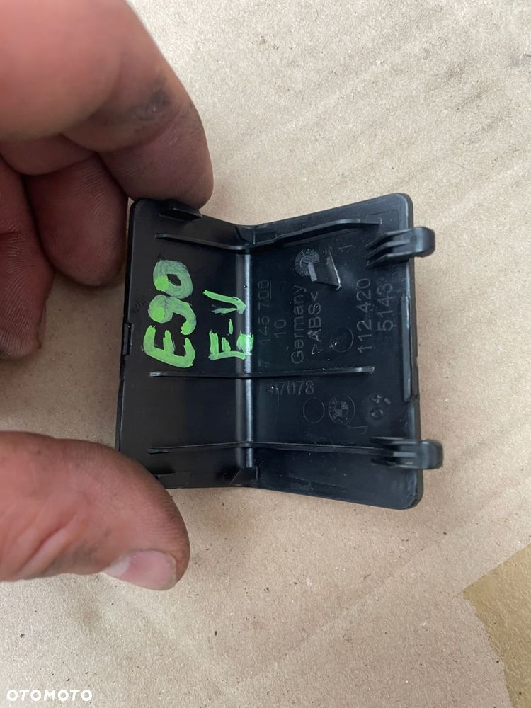 zaslepka gniazda obd bmw e90 e91 europa 7145700 - 4