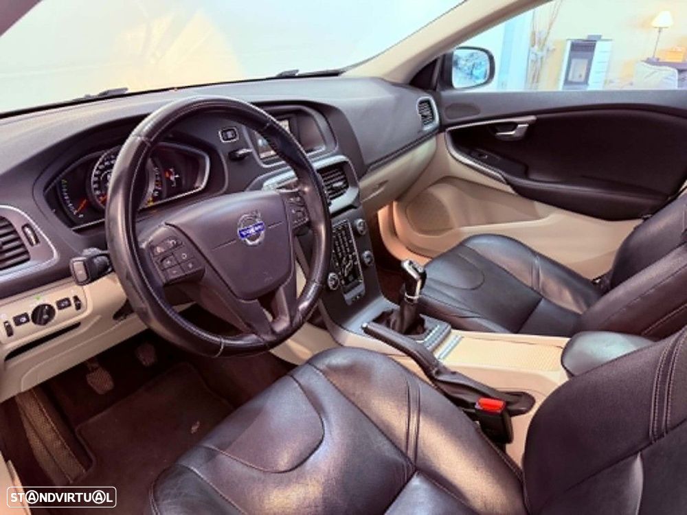 Volvo V40 1.6 D2 Kinetic - 15