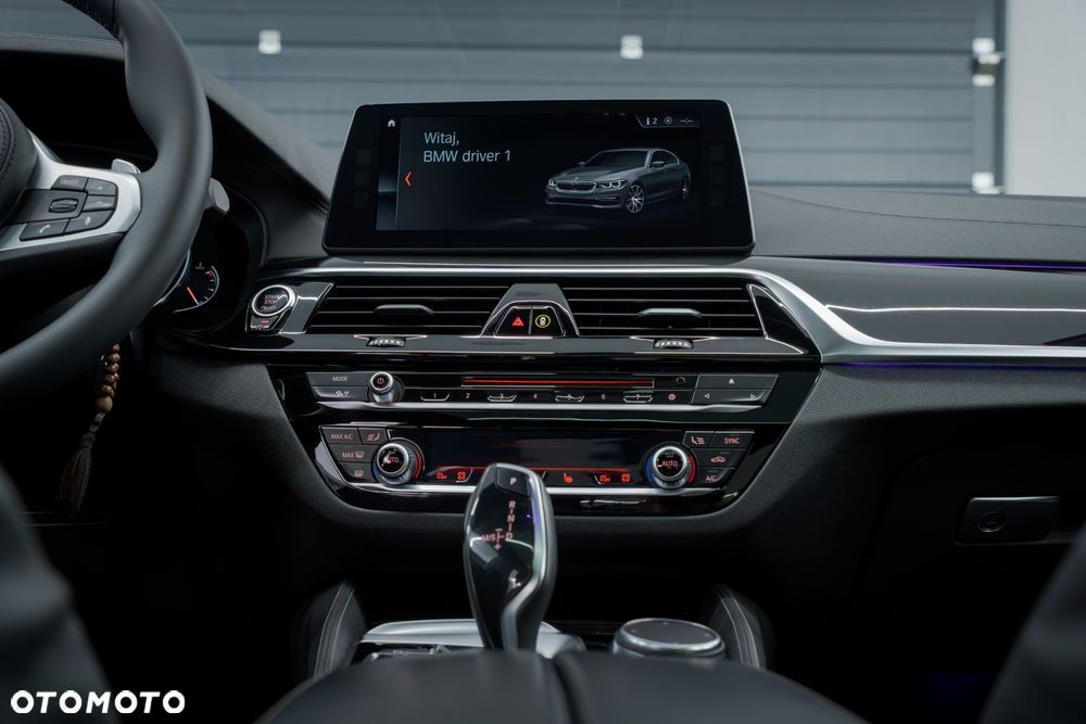 BMW Seria 5 540d xDrive M Sport sport - 2
