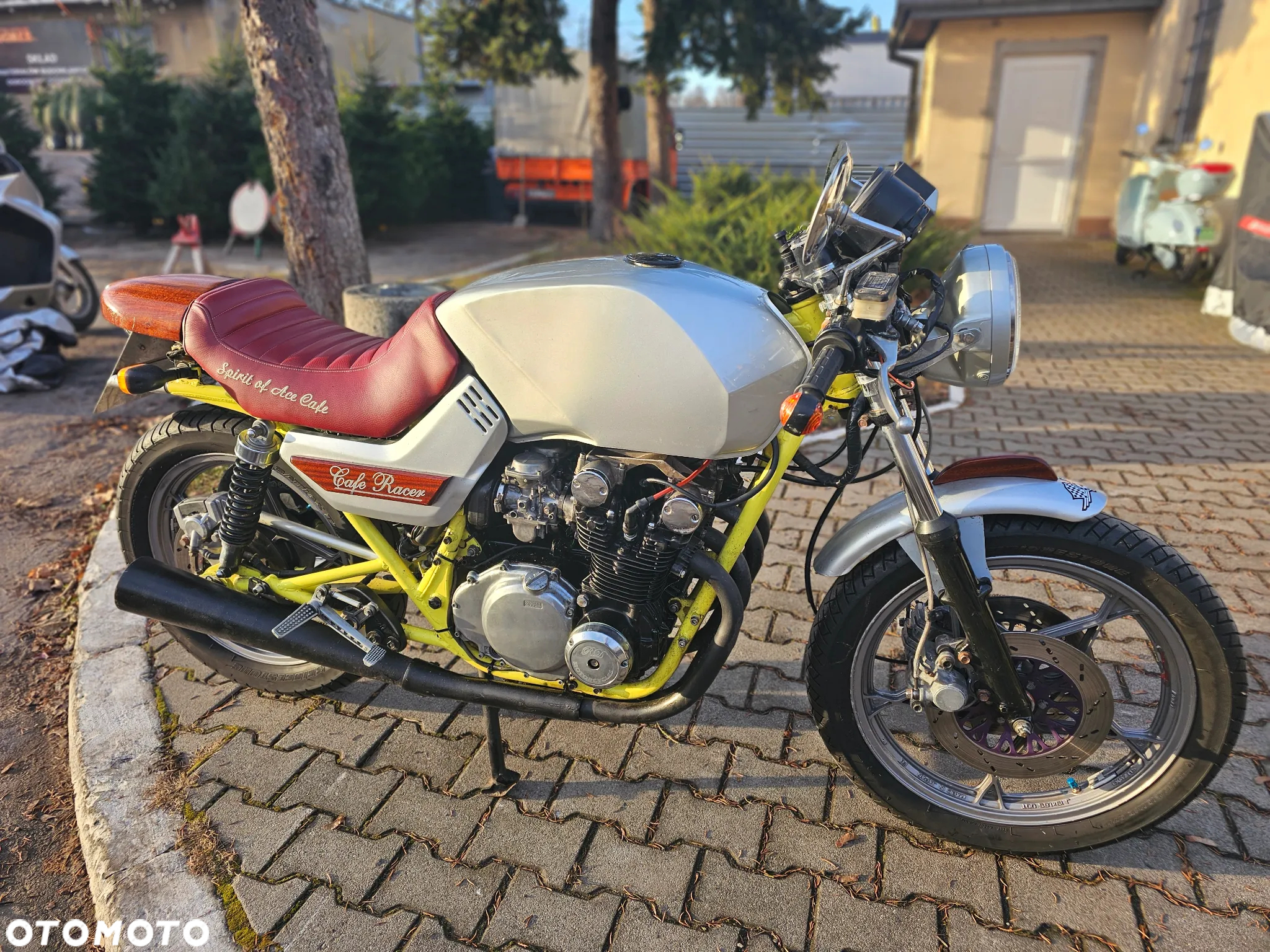 Suzuki GS - 4