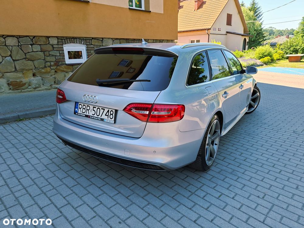 Audi A4 Avant 2.0 TDI DPF multitronic S line Sportpaket - 9