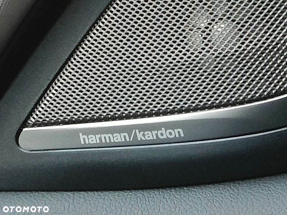 BMW Seria 5 520d xDrive Luxury Line sport - 9