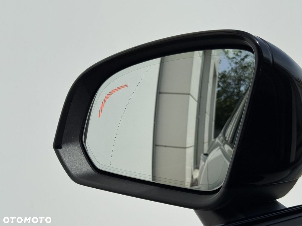 Volvo C40 Recharge 82 kWh Single M Extended Range RWD Ultimate - 27