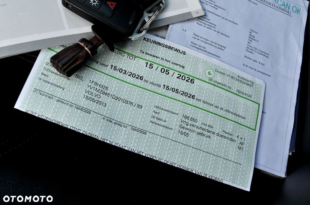 Volvo V40 Cross Country D2 Summum - 40