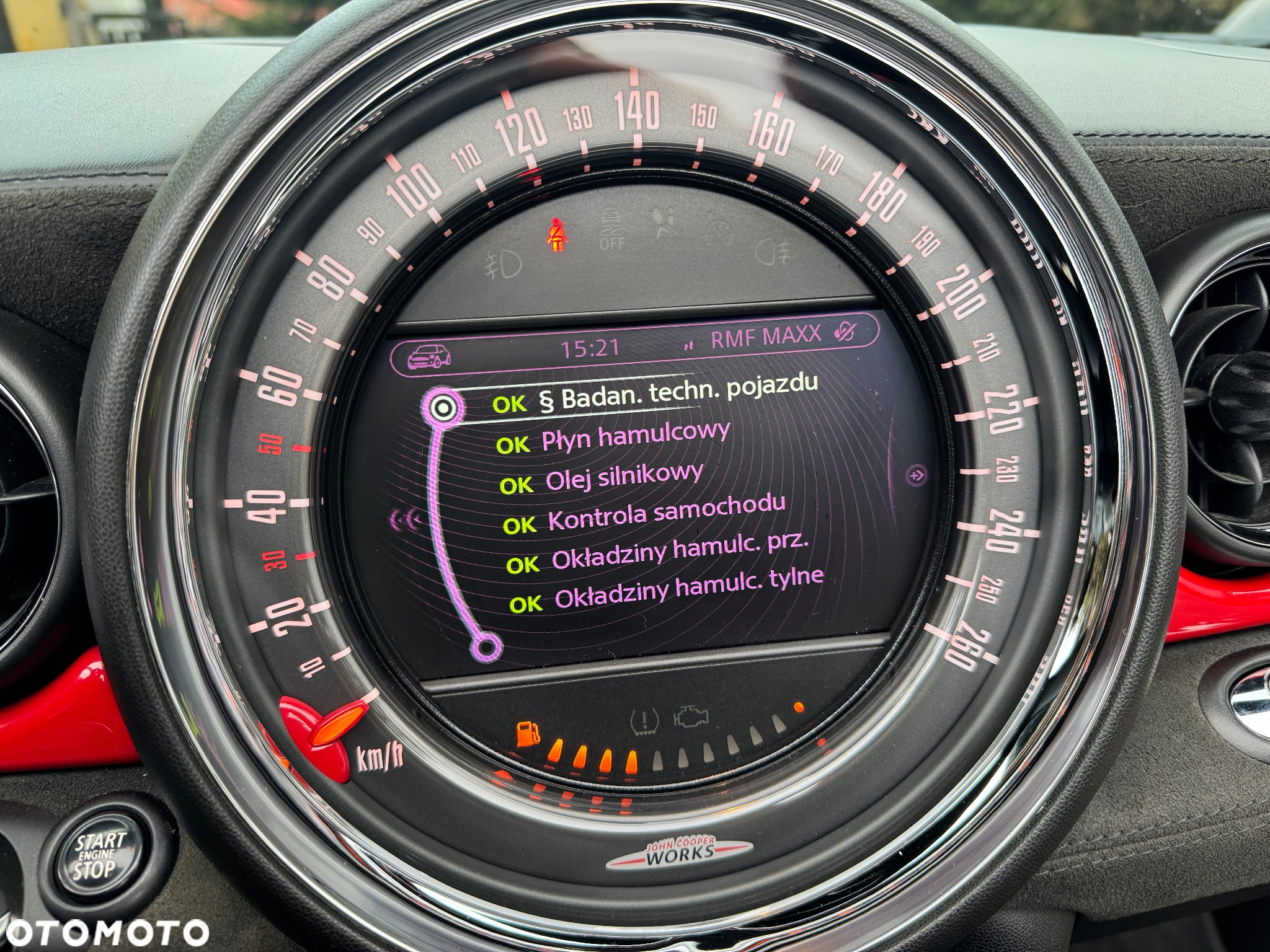 MINI John Cooper Works Cabrio - 10