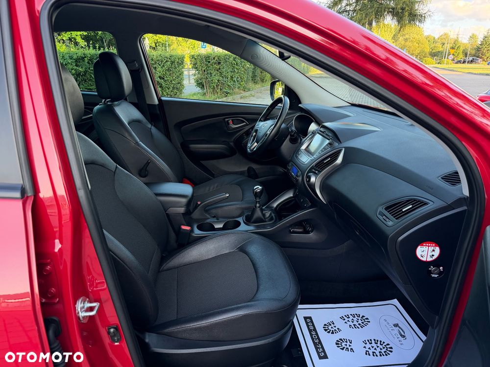 Hyundai ix35 1.6 2WD Fifa World Cup Edition - 6