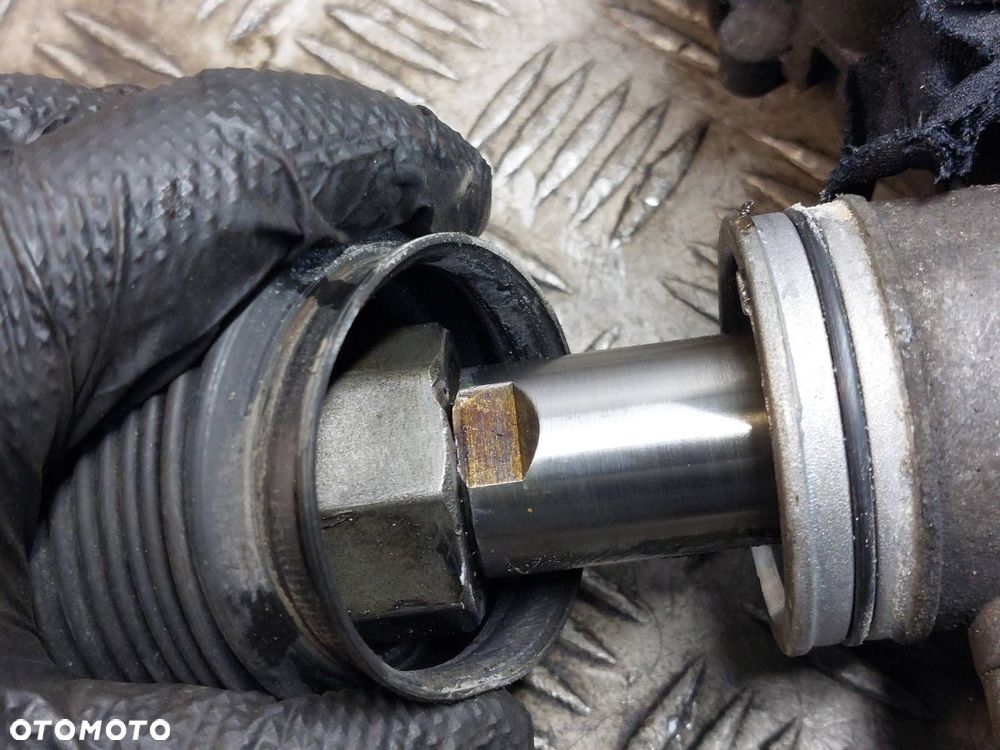 MAGLOWNICA PRZEKŁADNIA KIEROWNICZA VOLKSWAGEN PASSAT B5 EU 8D1422074C - 7