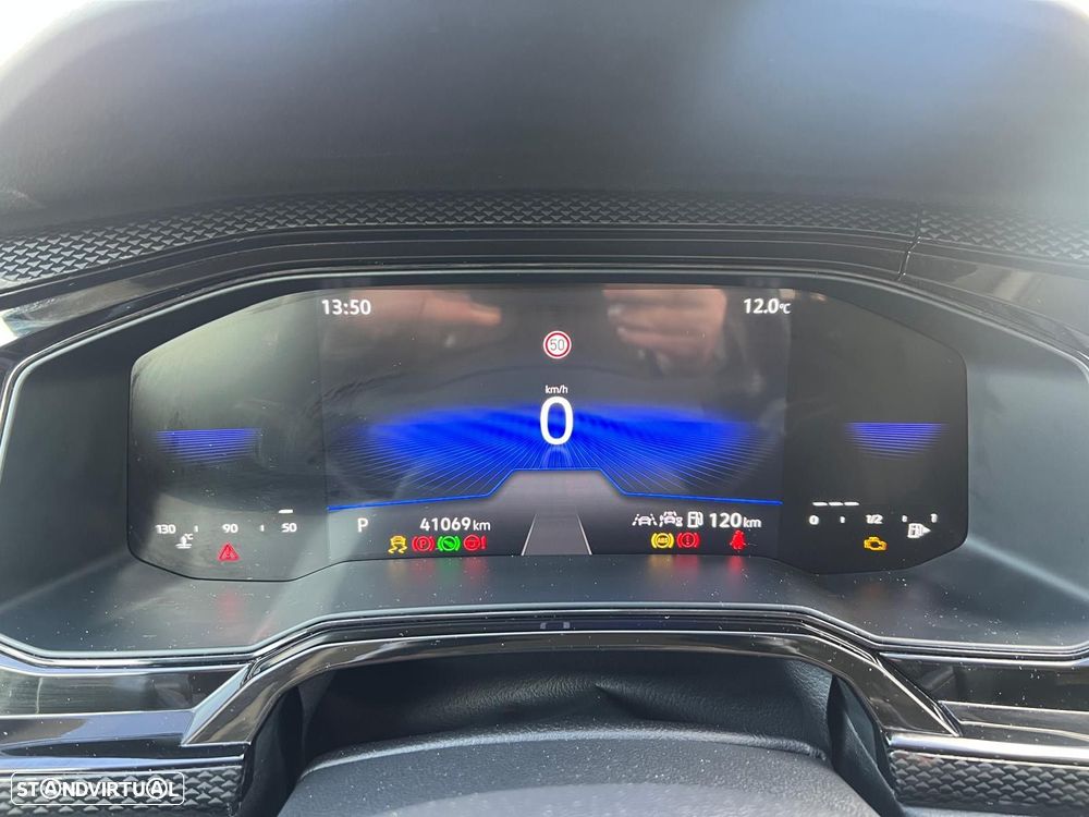 VW Polo 1.0 TSI Urban DSG - 16