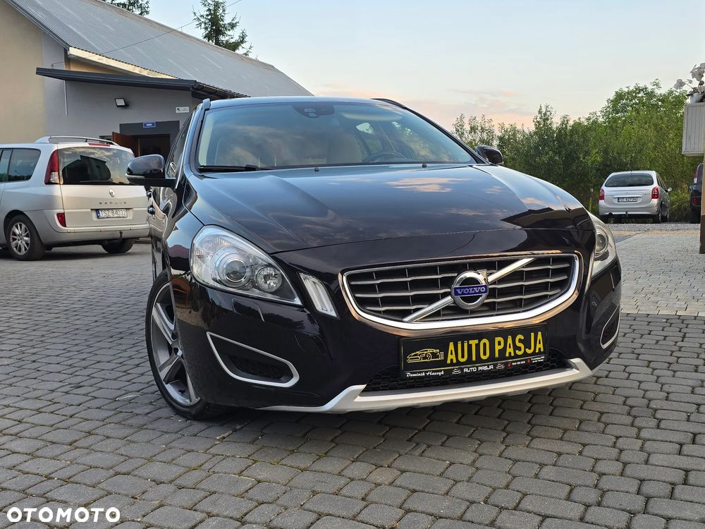 Volvo V60 D3 Summum - 7
