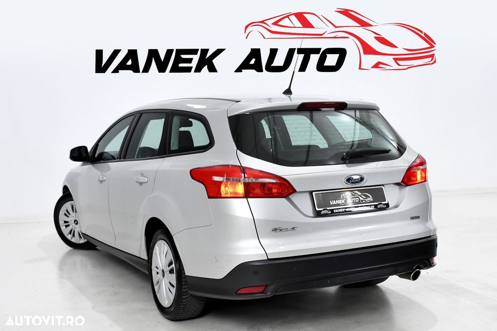 Ford Focus 1.5 EcoBoost Start-Stopp-System Business Edition - 4