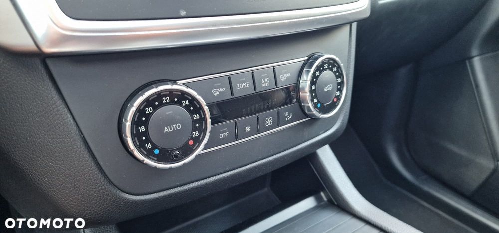 Mercedes-Benz ML 350 BlueTEC 4MATIC 7G-TRONIC - 13