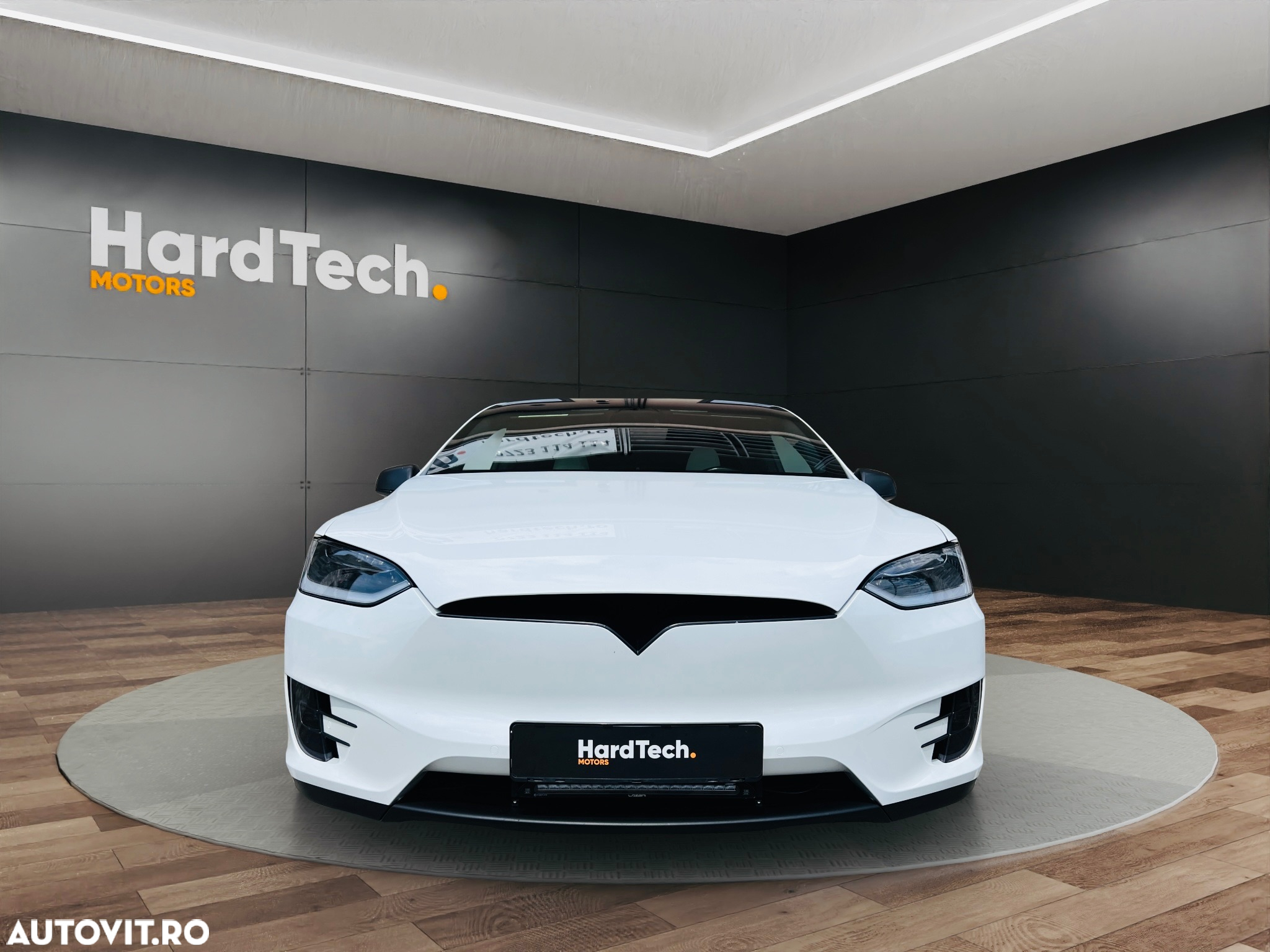 Tesla Model X Signature P90D Allradantrieb - 2