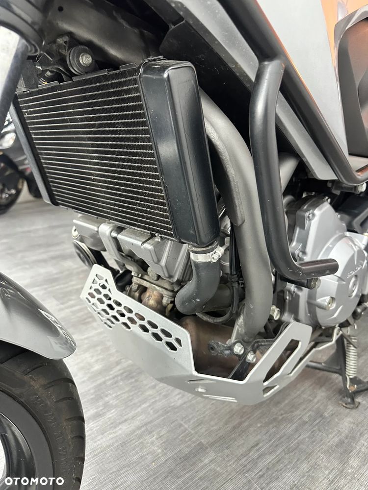 Honda NC - 14