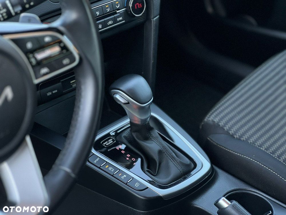 Kia Ceed 1.5 T-GDI M DCT - 32