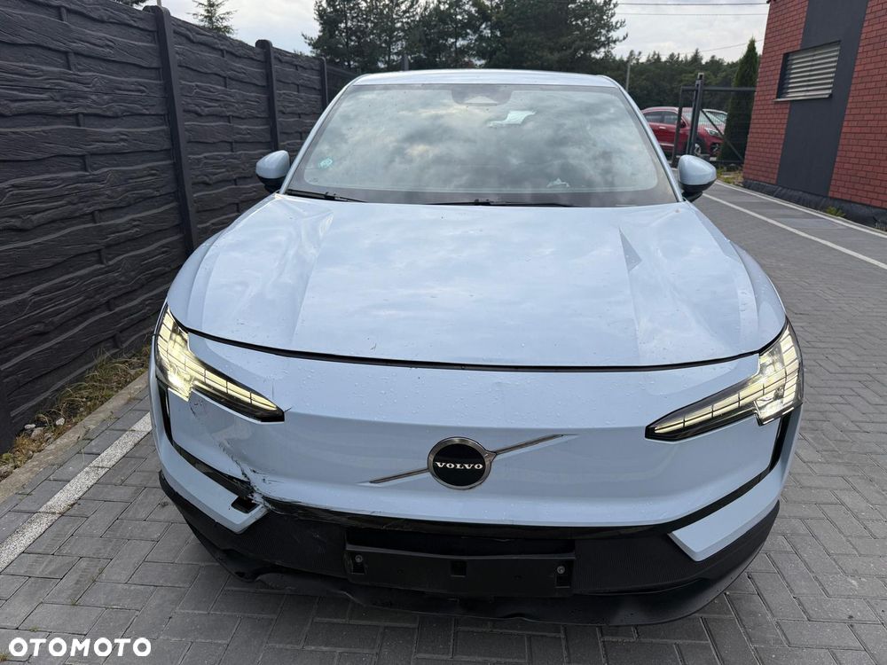 Volvo EX30 Single Motor RWD Plus - 24