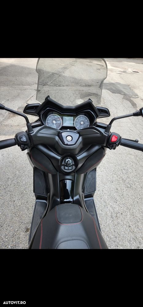 Yamaha XMAX 300 - 6