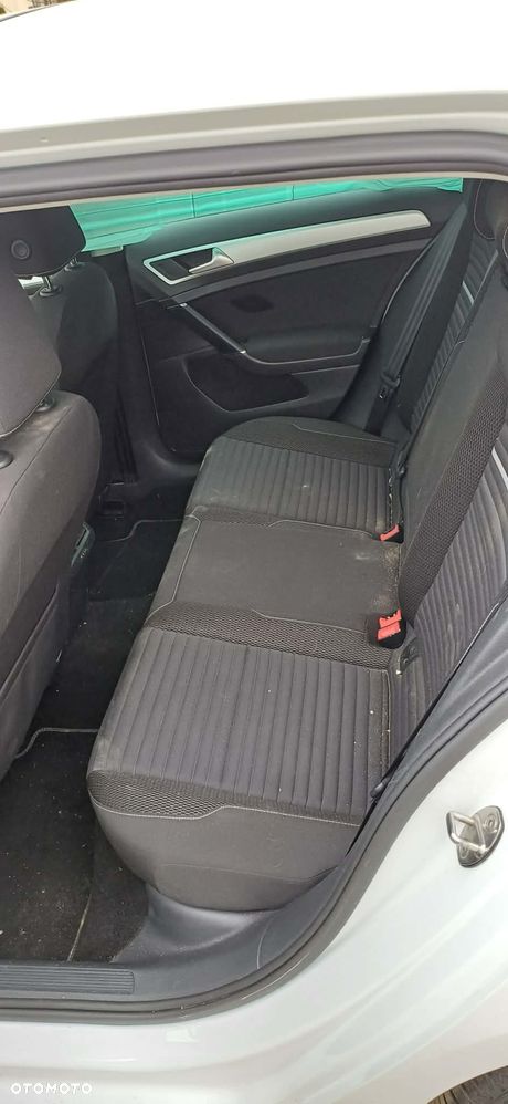 Volkswagen Golf 2.0 TDI BlueMotion Technology Cup - 11