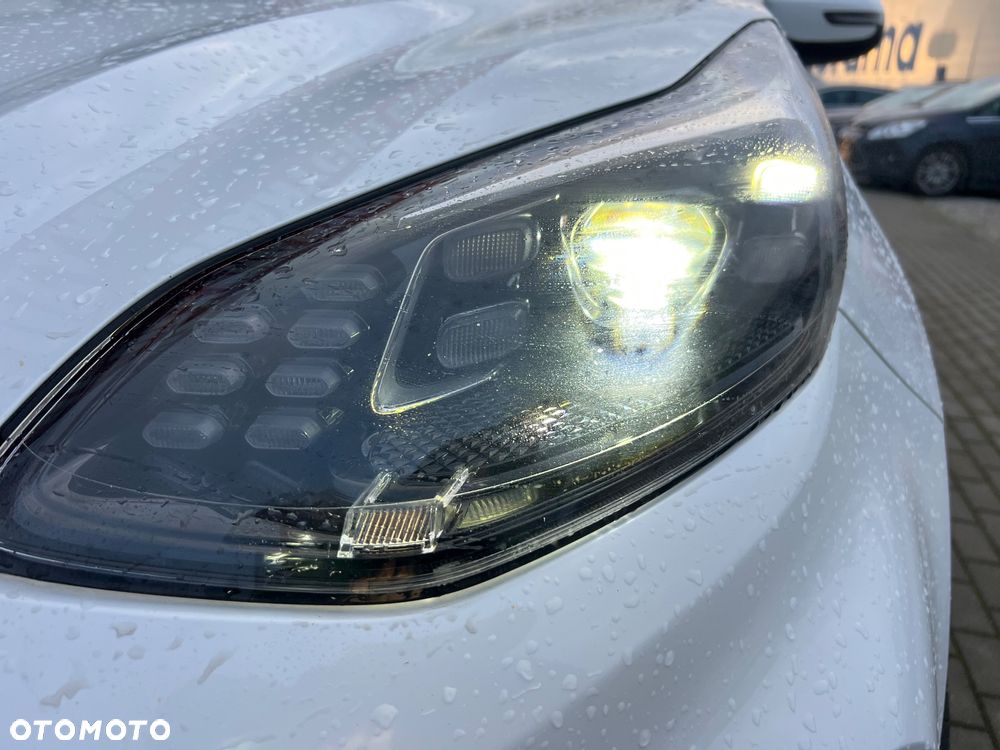 Kia Sportage 1.6 GDI 2WD Black Edition - 38