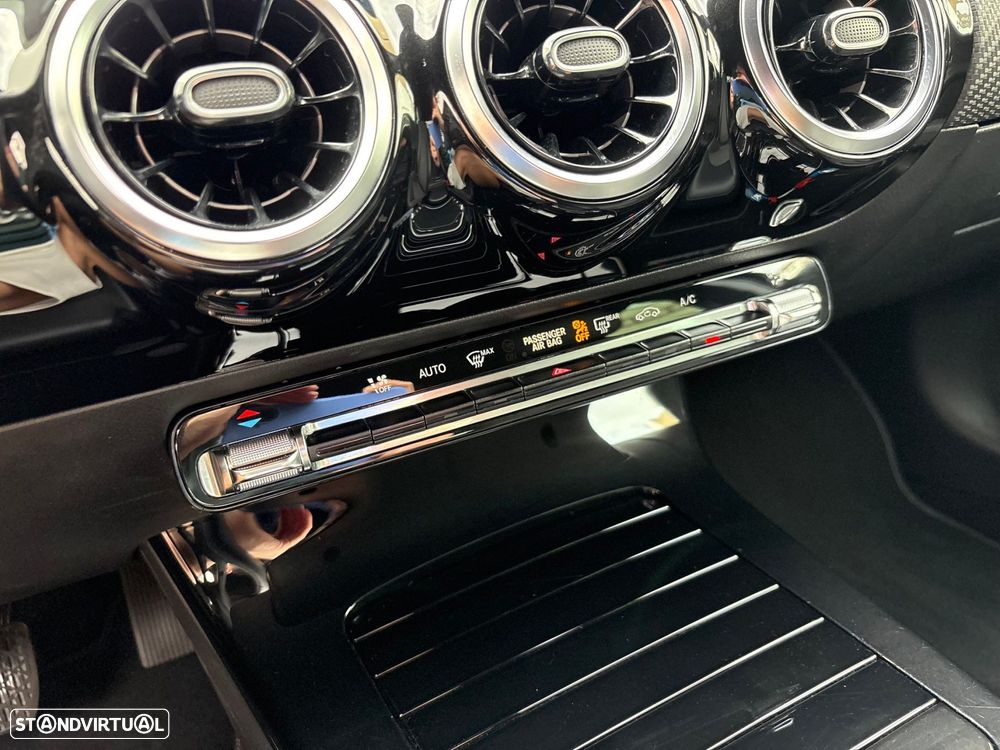 Mercedes-Benz A 200 Style Plus Aut. - 48