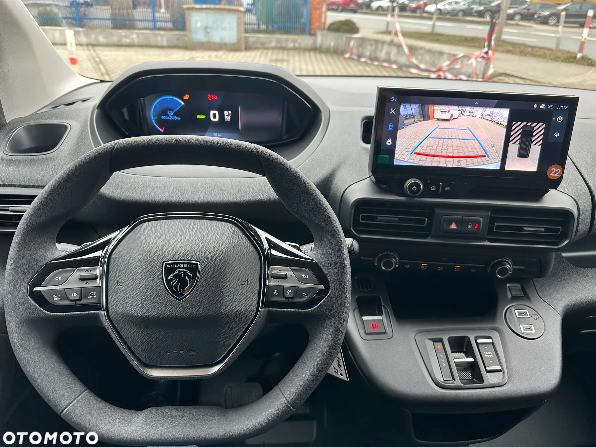 Peugeot e-Partner Furgon Long 750kg EV 136 KM, zasięg 330 km (akumulator 50 kWh) - 10