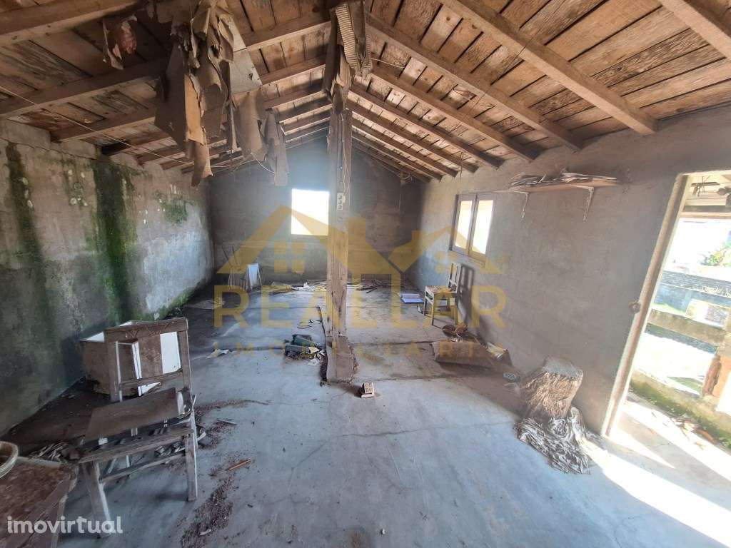 Moradia para Restauro em Aguçadoura! - Grande imagem: 5/25