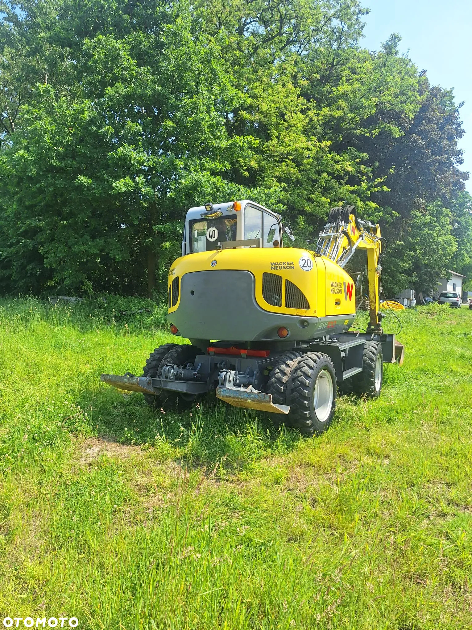 Liebherr A311 - 9