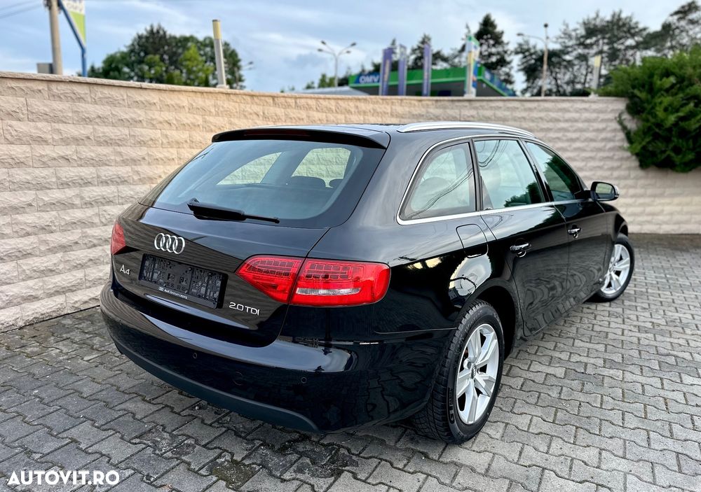 Audi A4 Avant 2.0 TDI DPF Ambiente - 2