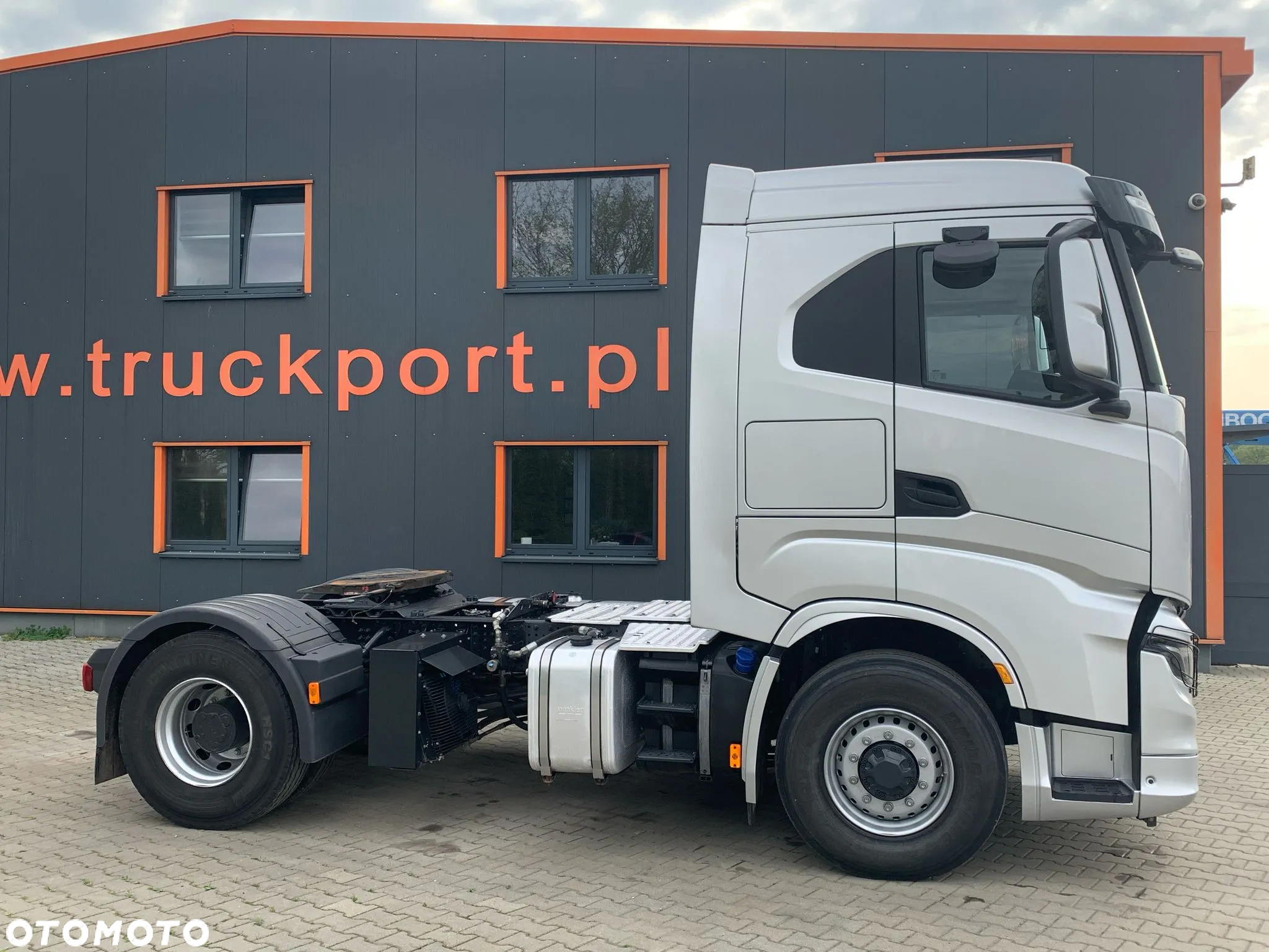 Iveco S-WAY 4x4H EURO6 - 7