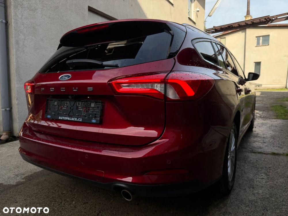 Ford Focus 1.5 EcoBoost Titanium - 21