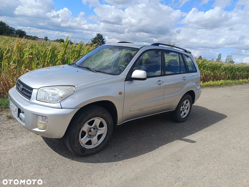Toyota RAV4 2.0 VVT-i 4x4 - 1
