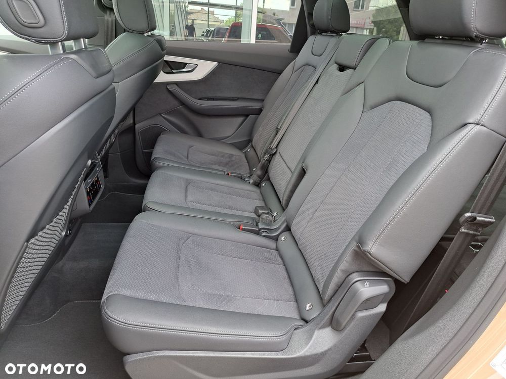 Audi Q7 - 19