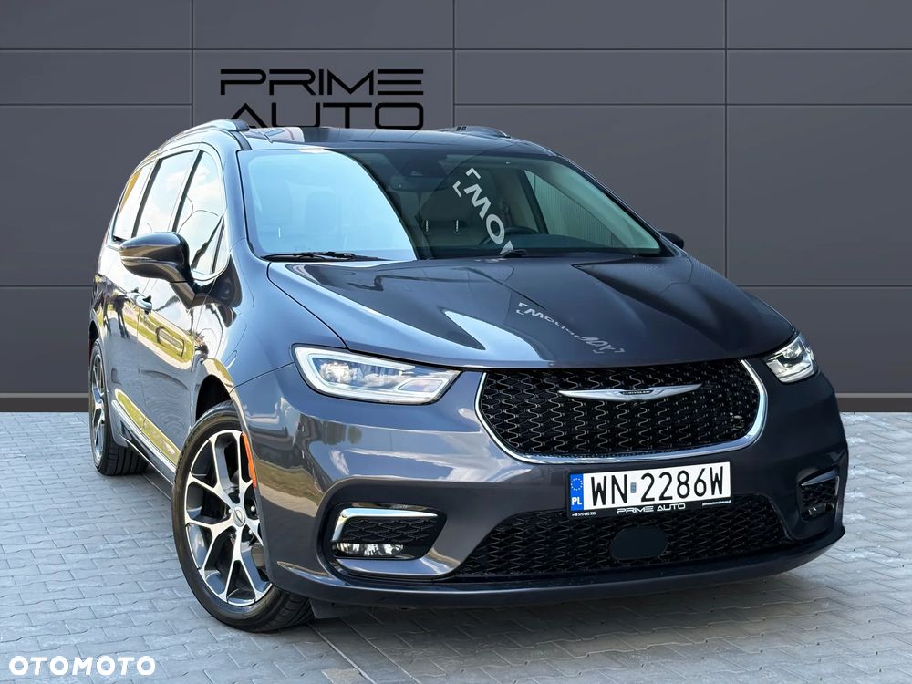 Chrysler Pacifica - 6