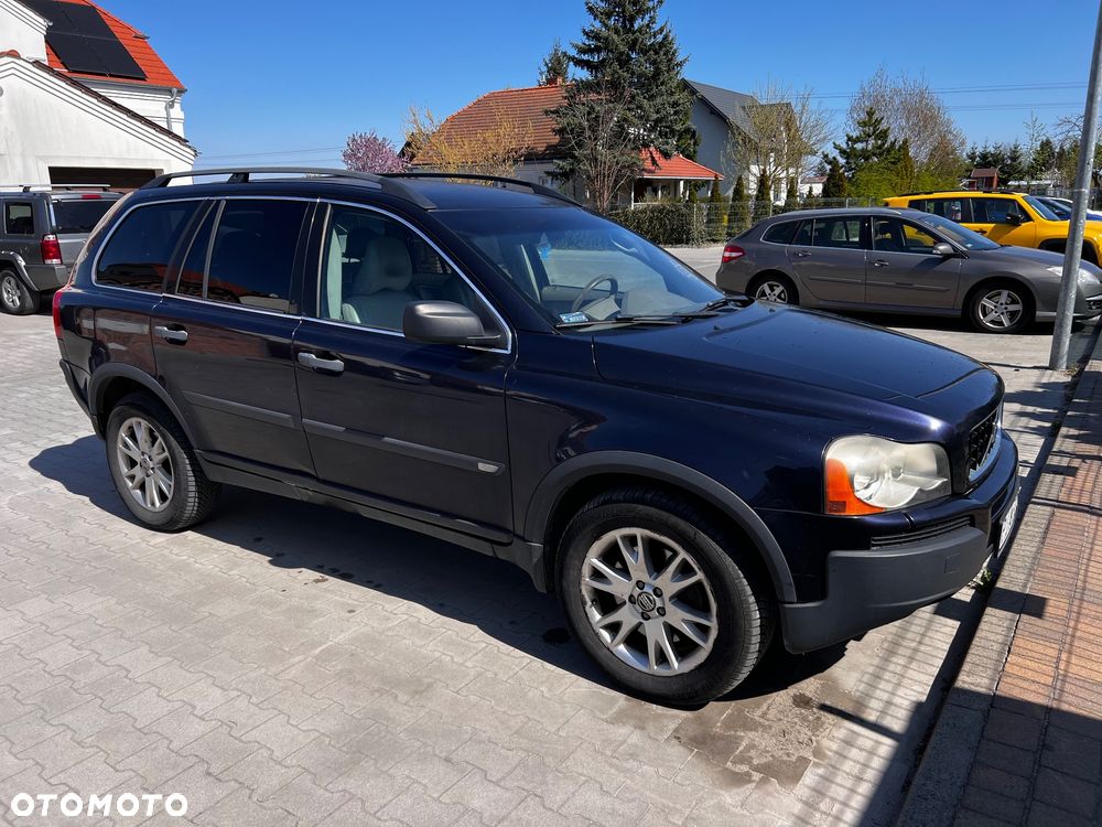 Volvo XC 90 - 1