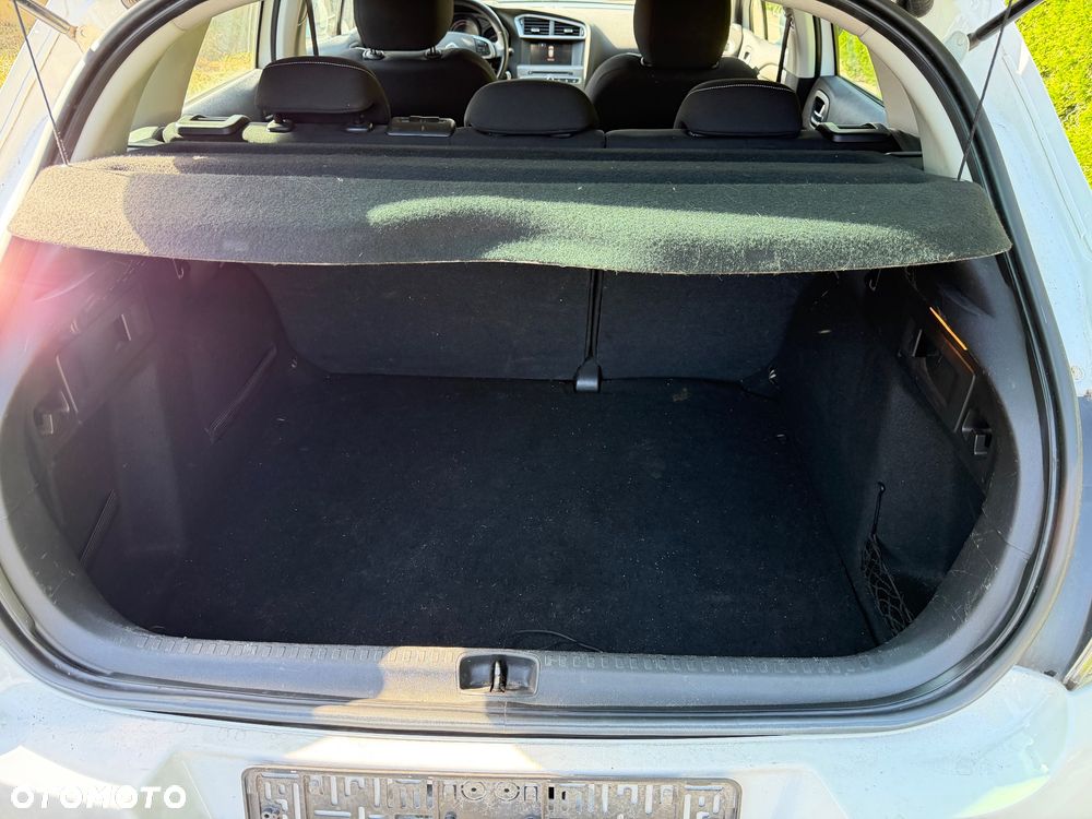 Citroën C4 BlueHDi 120 Stop&Start Shine - 19